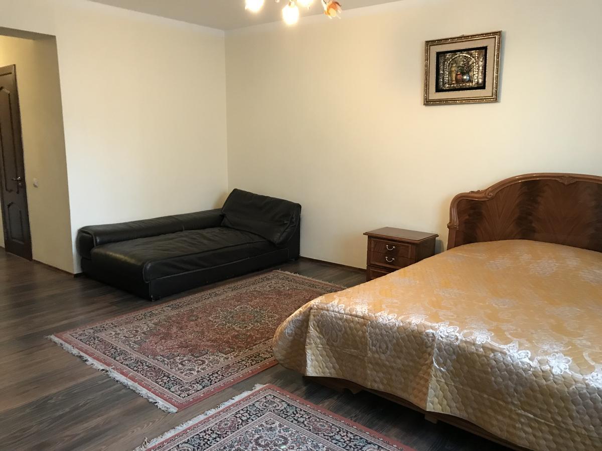 Saltanat Hotel Taldykorgan Buitenkant foto